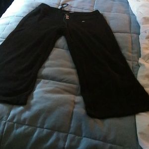 Juicy  couture  Capri bottoms